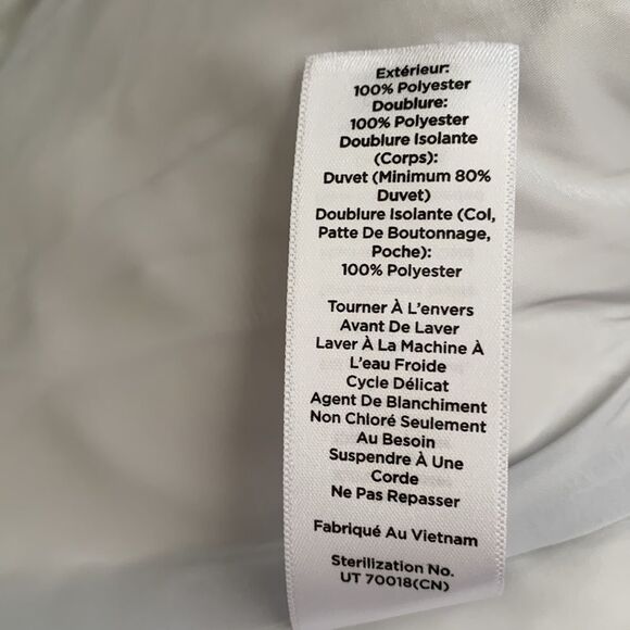 NWT Talbots Quilted Down Puffer Metallic Silver Women’s Lightweight Vest Size M - Picture 13 of 13
